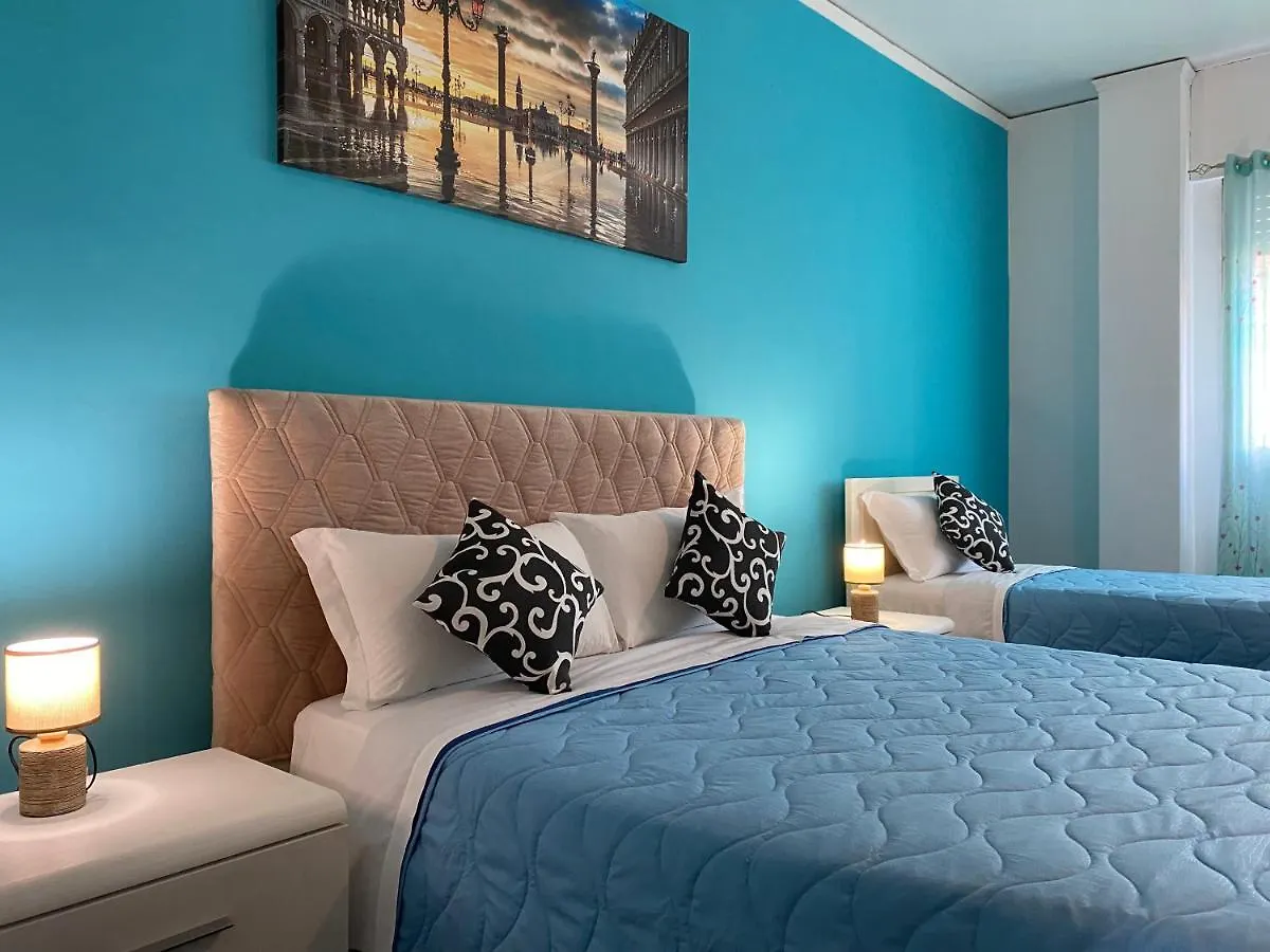 Mestre Residence בית הארחה