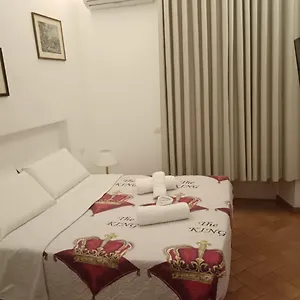 Star , Roma İtalya